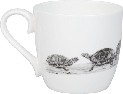 KÖNITZ 115S573020 Becher AMAZING ANIMALS Schildkröten 425 ml mit Sieb und Deckel, Bone China Porzellan / Design Vanessa… – Bild 3