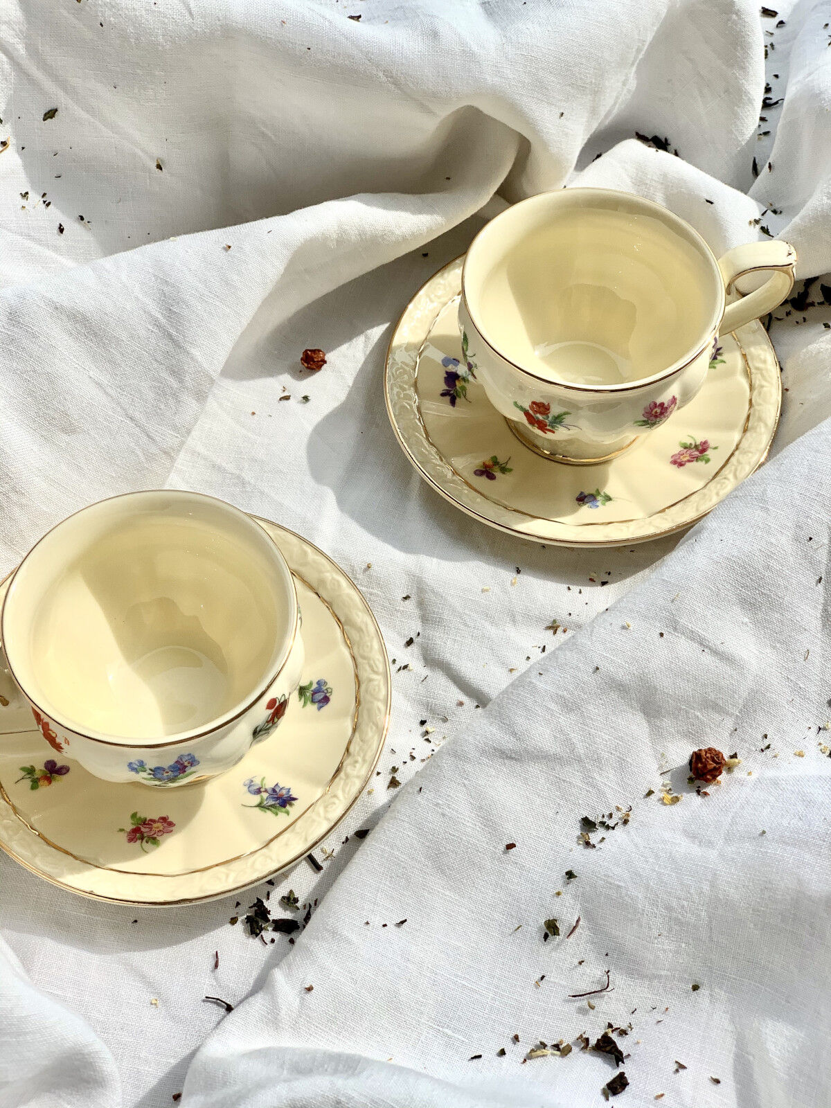 DUO ECRU 2er-Set Espressotassen 120 ml mit Untertassen, New Bone China Porzellan – Bild 5