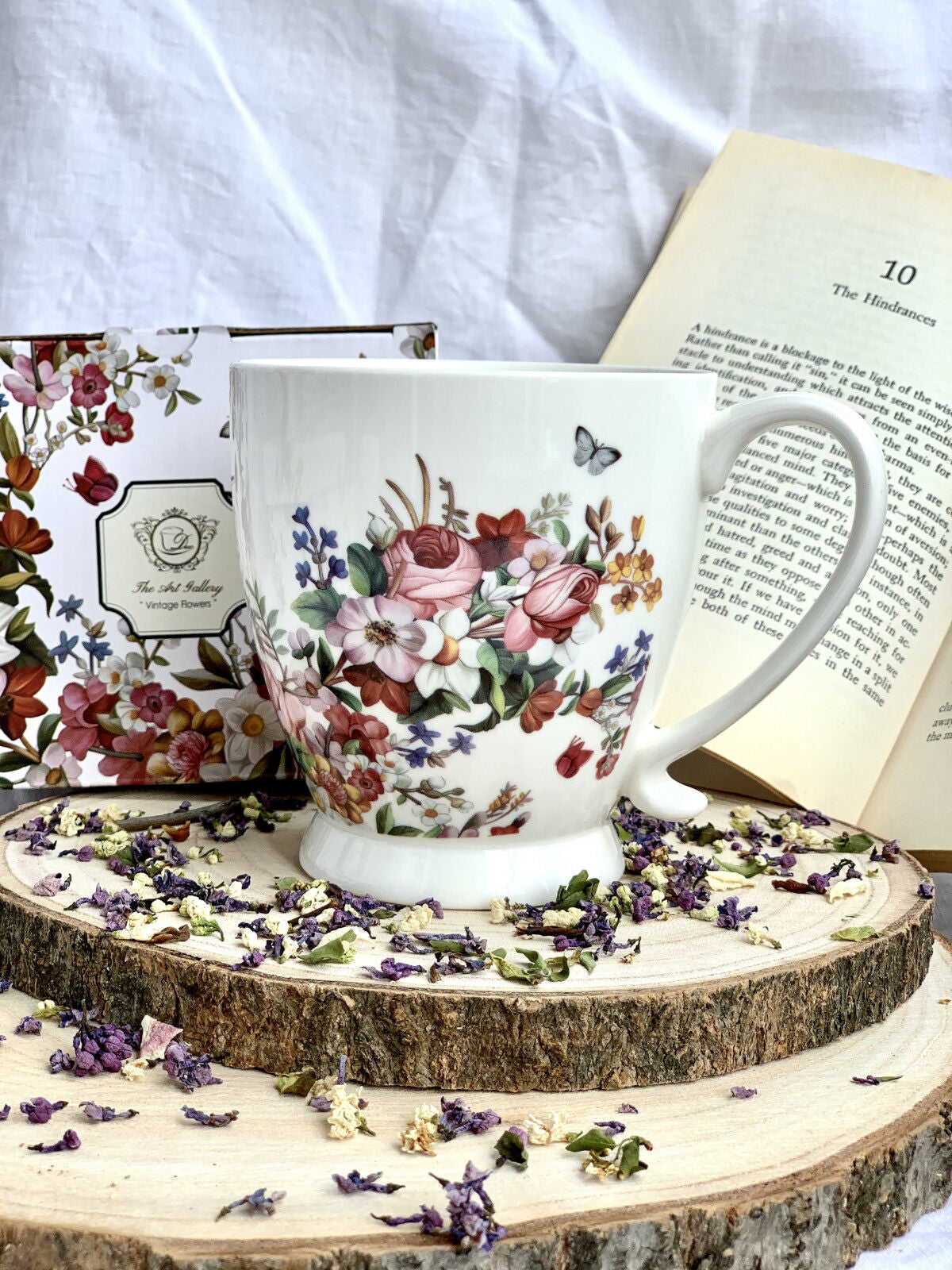 10er SET DUO FLORAL Jumbobecher 480 ml VINTAGE FLOWERS WHITE mit Fuß, New Bone China Porzellan – Bild 5