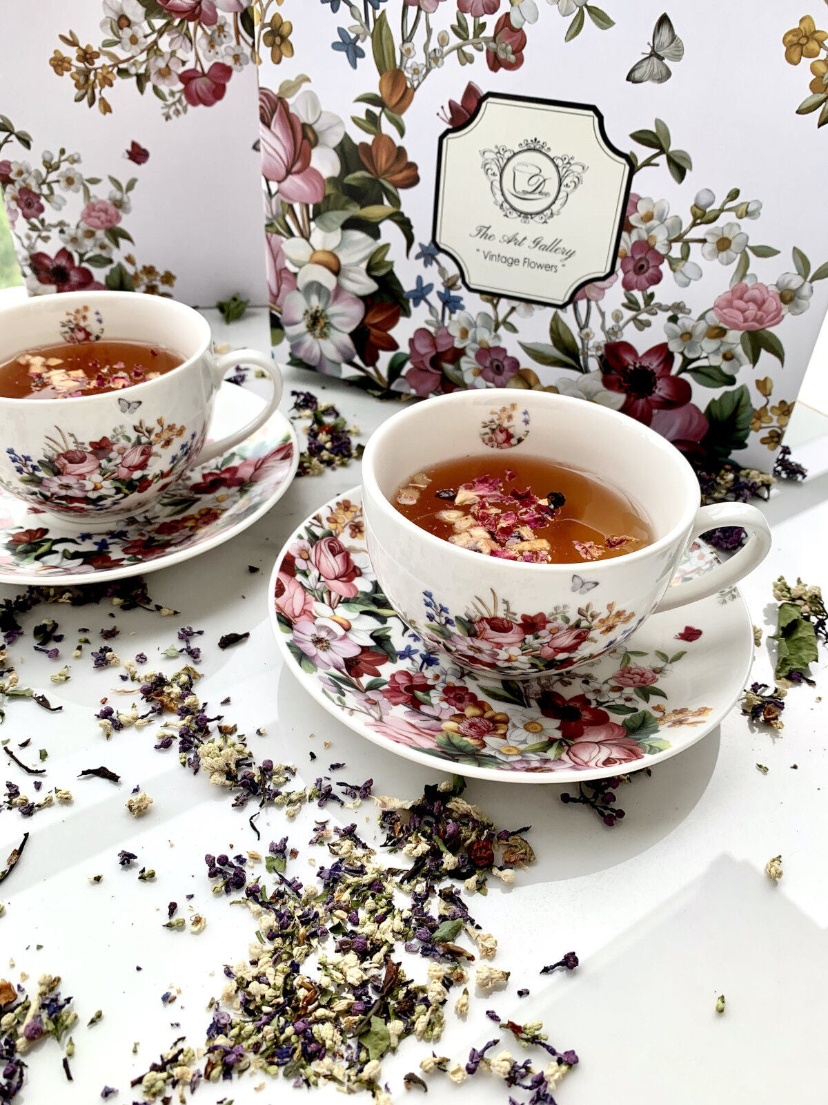 DUO FLORAL 2er-Set Tassen 280 ml VINTAGE FLOWERS WHITE mit Untertassen, New Bone China Porzellan – Bild 6