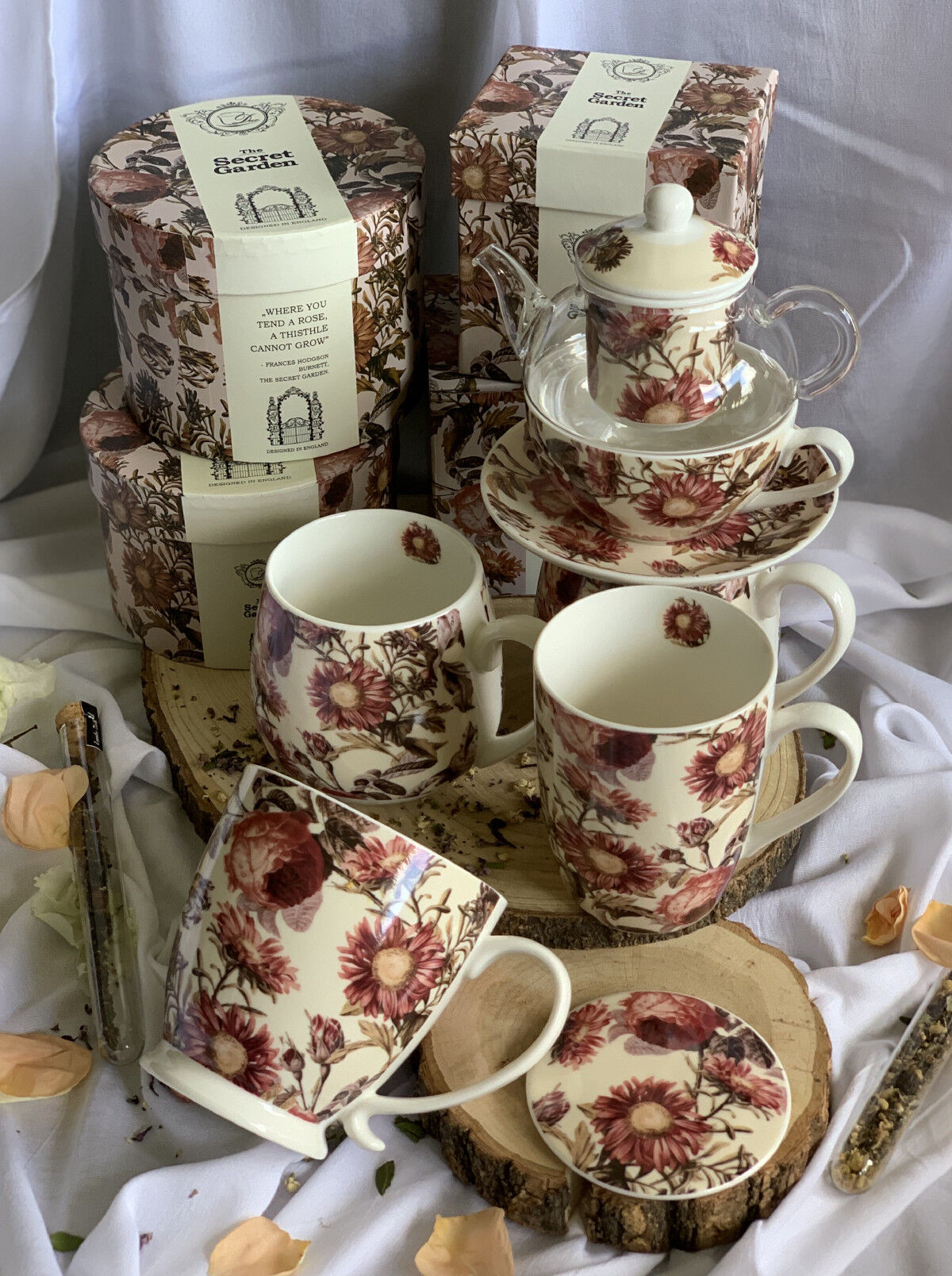 DUO FLORAL Jumbobecher 480 ml PEONY mit Fuß, New Bone China Porzellan – Bild 5