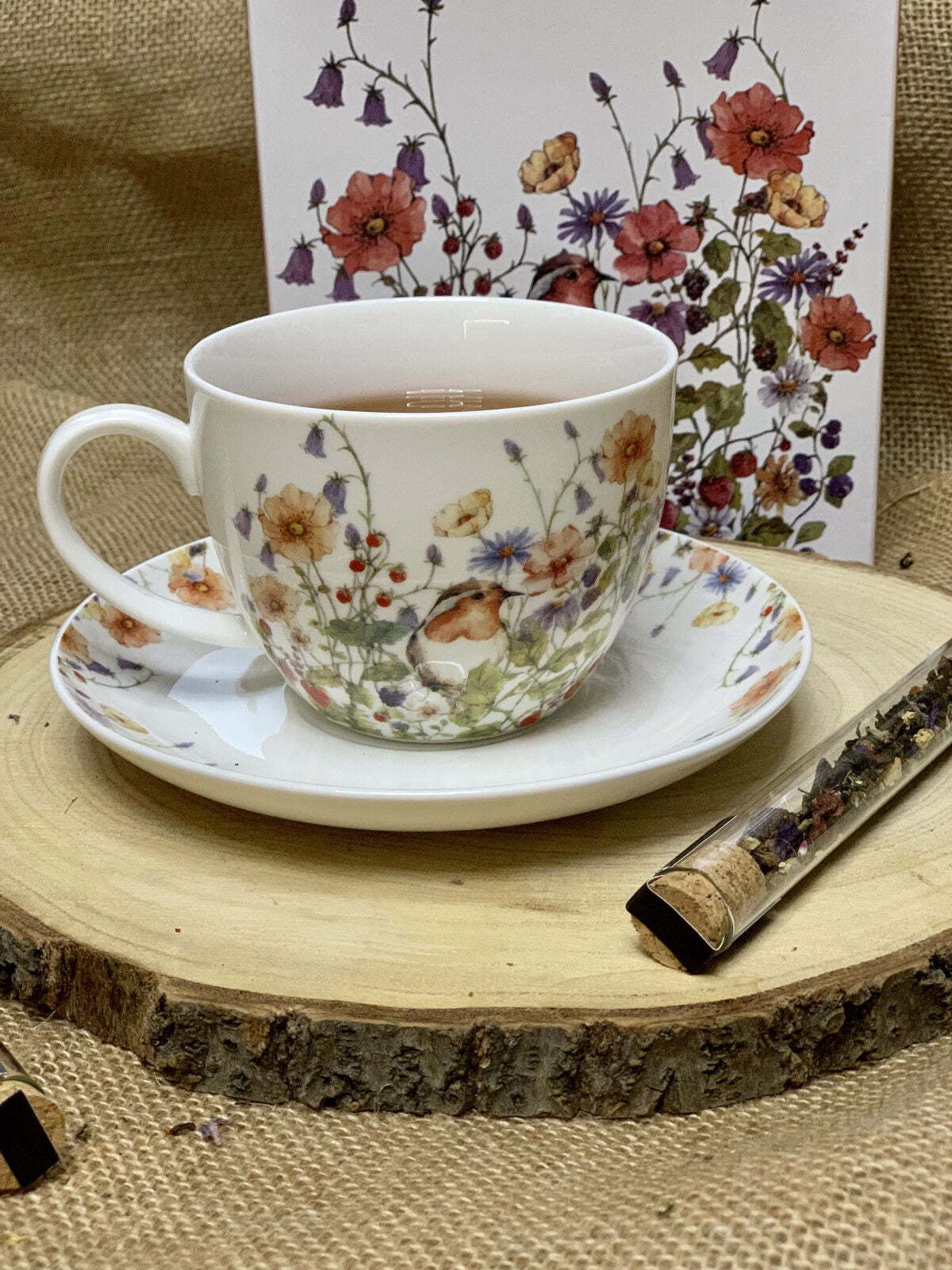 DUO FLORAL Jumbobecher 470 ml WILD BIRD mit Untertasse, New Bone China Porzellan – Bild 4