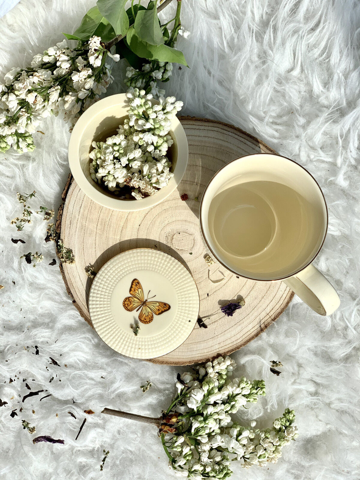 DUO ECRU Becher 400 ml BUTTERFLIES mit Teesieb, New Bone China Porzellan – Bild 4