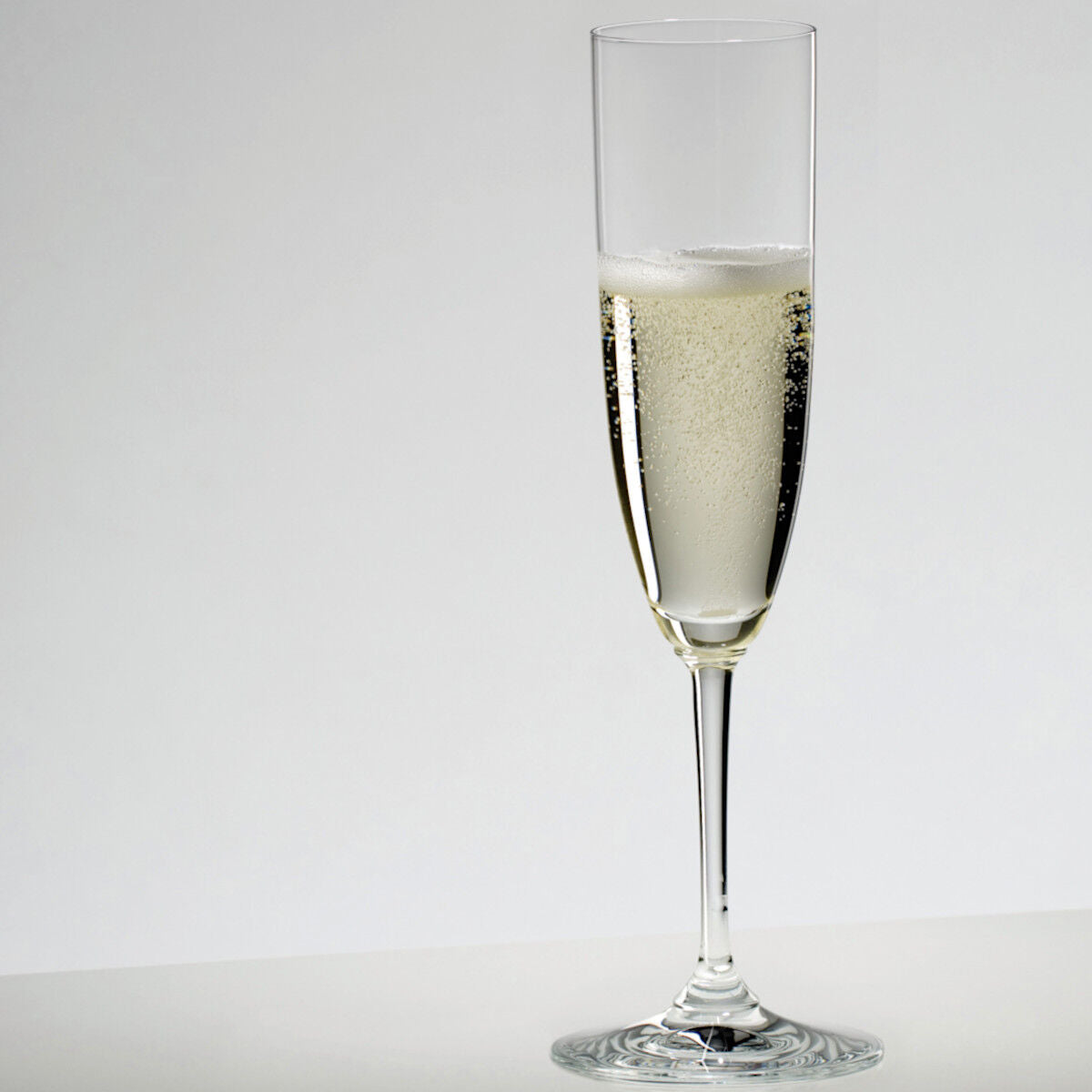RIEDEL 6416/08 VINUM Champagnerflöte 2er Set – Bild 6
