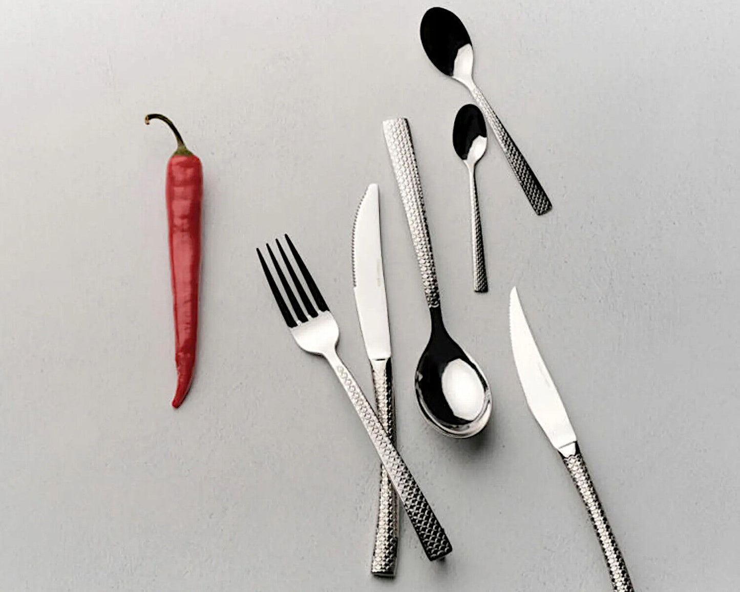 COMAS Besteck-Set HIDRAULIC 24 Teile Edelstahl 18/10 - 3 mm / Tafelbesteck – Bild 3