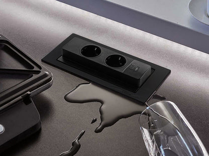 EVOLine BackFlip Schwarz matt 2x Steckdose mit USB-C, versenkbar / Mehrfachsteckdose / Steckdosenverteiler