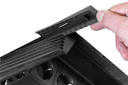 EVOline FlipTop Push 4-fach VDE Steckdosenleiste, versenkbar / Mehrfachsteckdose / Steckdosenverteiler