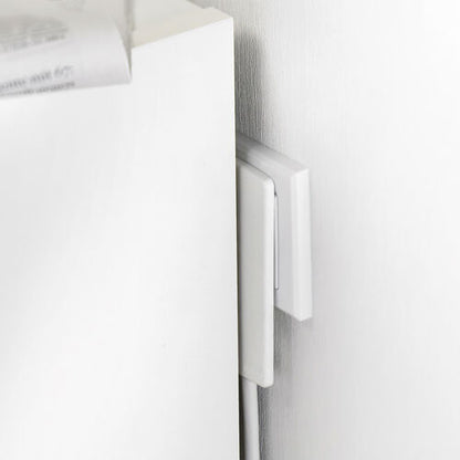 EVOline Plug extraflacher Schukostecker in weiß mit beweglichem Stecker
