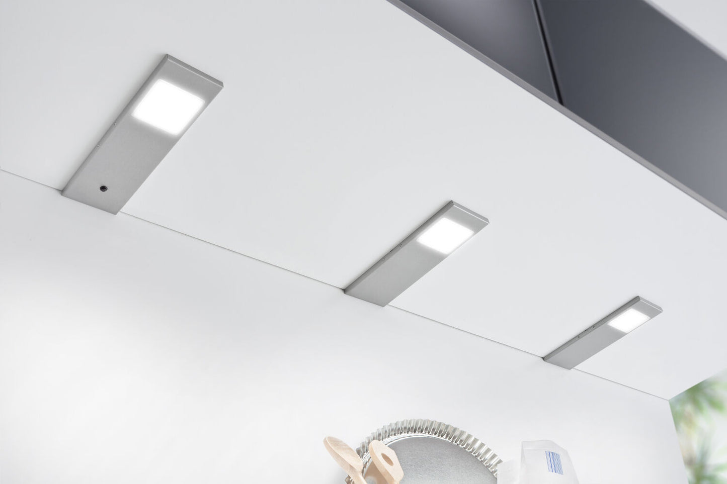 THEBO LED 91 Tadeo 1 in EDELSTAHL oder SCHWARZ / Unterbauleuchten / Oberschrankleuchten – Bild 9
