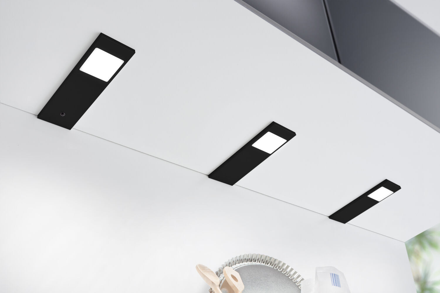 THEBO LED 91 Tadeo 1 in EDELSTAHL oder SCHWARZ / Unterbauleuchten / Oberschrankleuchten – Bild 10