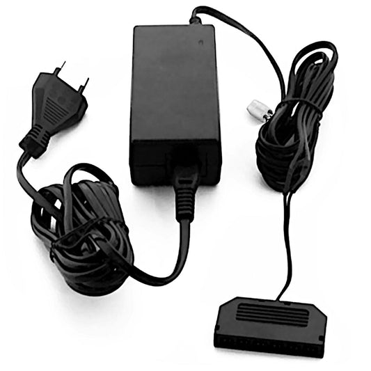 LED Netzteil 60 Watt mit Anschluß für Hauptschalter und 6-Fach LED Verteiler / Netzteil / Trafo / LED Trafo