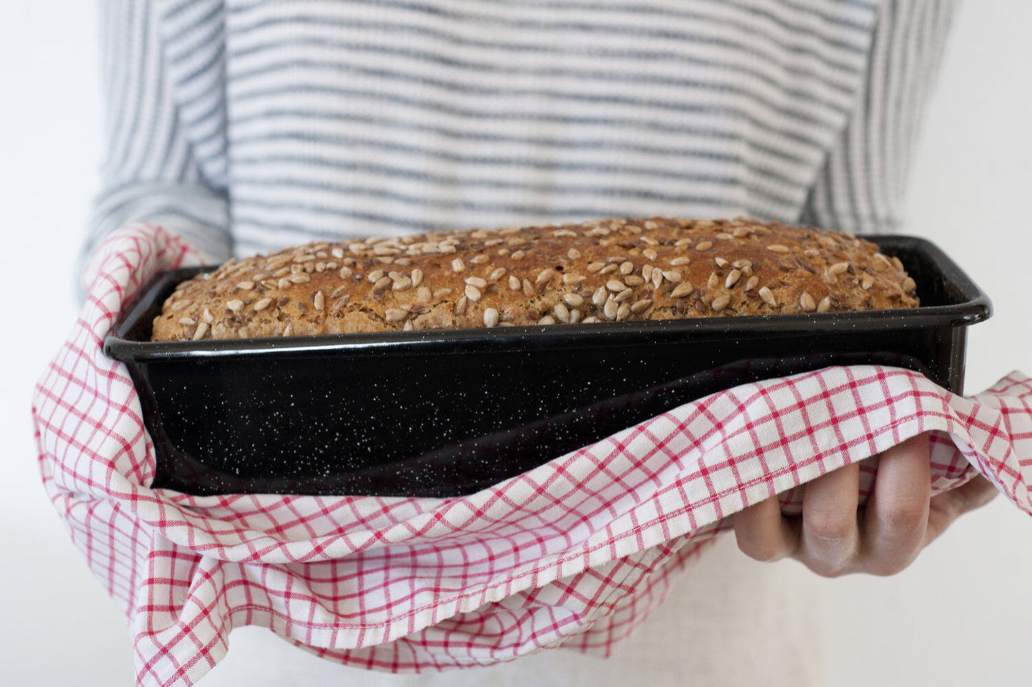 RIESS 0633-022 Brotbackform 35 cm, Emaille, Profibäcker, Schwarz / Königskuchenform / Emaillebackform – Bild 5