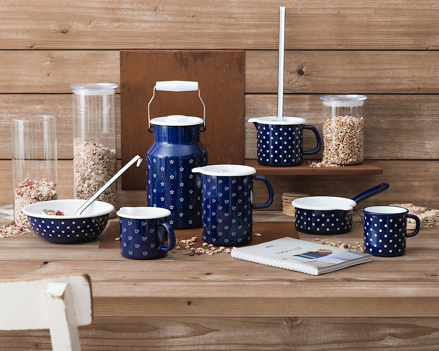 RIESS 0221-075 Topf mit Bördel 8 cm, 3/8 L, Emaille, Country, Pünktchen Blau / Trinkbecher – Bild 6