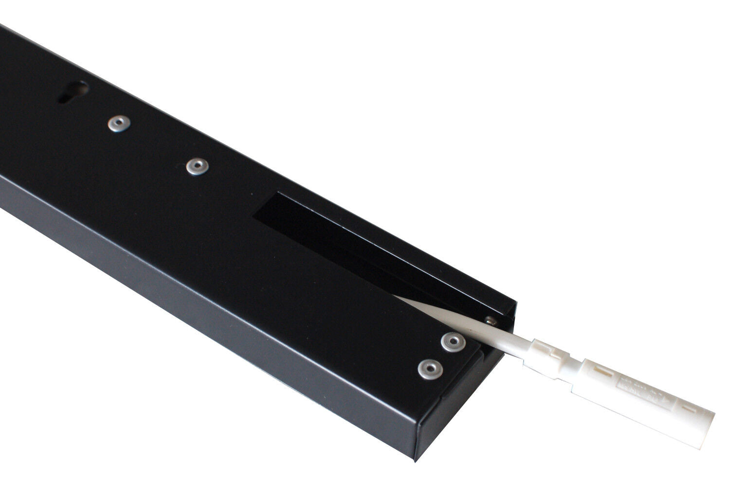 THEBO LED R 901 Unterbau Reihenleuchte 240 V mit Schalter / Unterbauleuchte – Bild 3