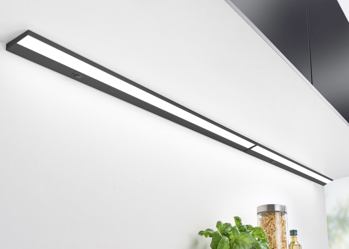 THEBO LED R 901 Unterbau Reihenleuchte 240 V mit Schalter / Unterbauleuchte – Bild 7