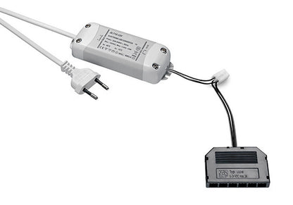 LED Netzteil 20 Watt mit Anschluß für Hauptschalter und 6-Fach LED Verteiler / Netzteil / Trafo / LED Trafo